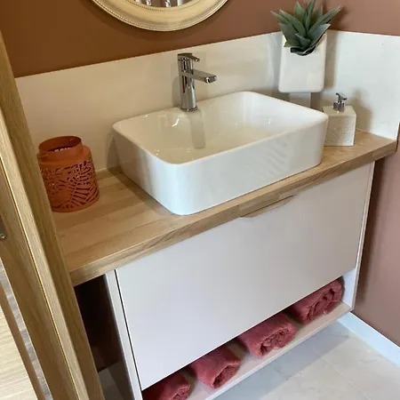 Homestay Atelier De Tony Et Marie *