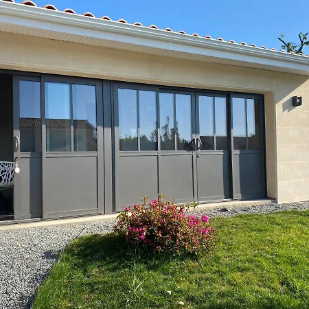 Atelier De Tony Et Marie * Merignac (Gironde)